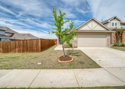 229 Town Park Avenue - Photo 1