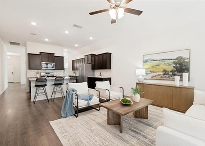 424 Baltimore Avenue - Photo 1