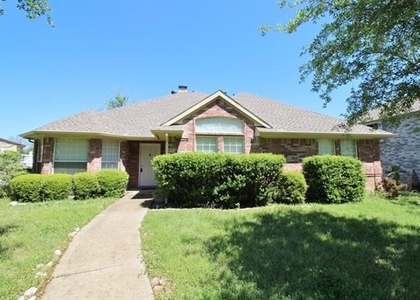 809 Foxwood Lane - Photo 1