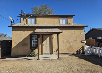 1429 S 15th Avenue - Photo 1