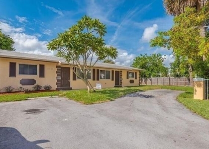 2061 Ne 25th Avenue - Photo 1