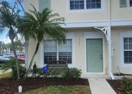 5602 Nw 99th Way - Photo 1