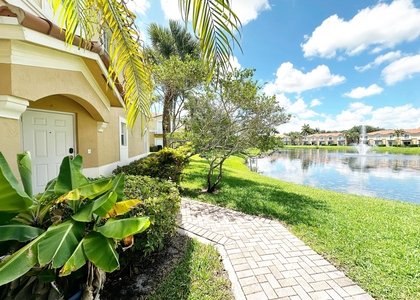 3035 Sw 129th Way - Photo 1