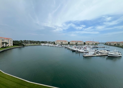 13 Harbour Isles Drive W - Photo 1