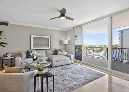 100 S Birch Road - Photo 1