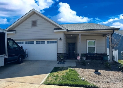 40250 Crooked Stick Drive - Photo 1