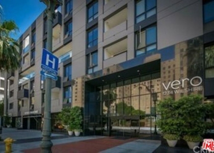 1234 Wilshire Boulevard - Photo 1