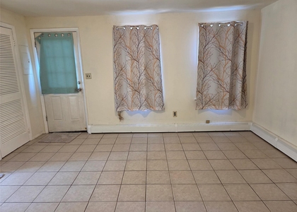 119 W Railroad Avenue - Photo 1