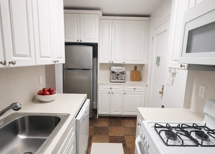425 Riverside Drive - Photo 1