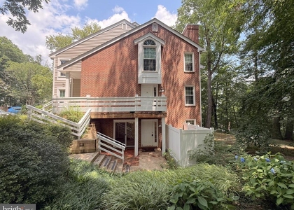 11100 Beaver Trail Court - Photo 1