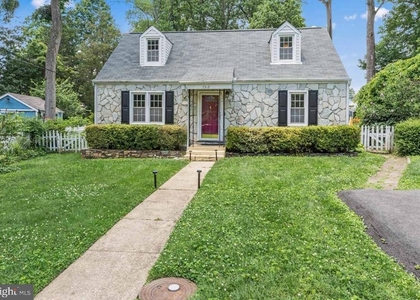 7312 Poplar Court - Photo 1