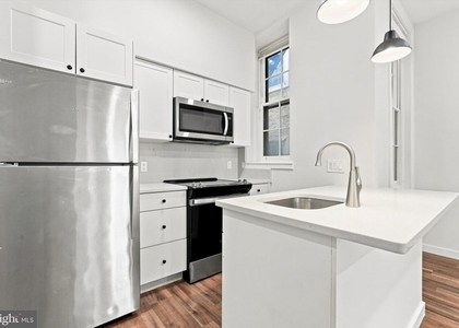 1525 Green Street - Photo 1