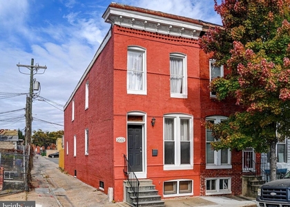 2002 Jefferson Street - Photo 1