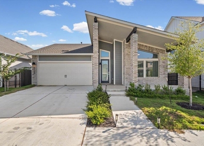 9704 Boathouse Dr - Photo 1