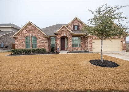 165 Lady Bird Ln - Photo 1