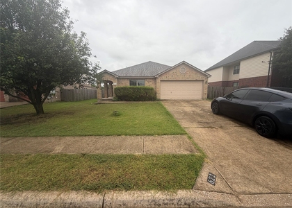 621 Dark Tree Ln - Photo 1