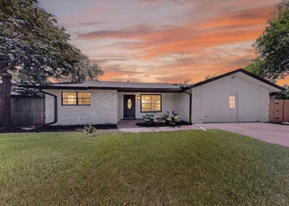 2307 Galway St - Photo 1