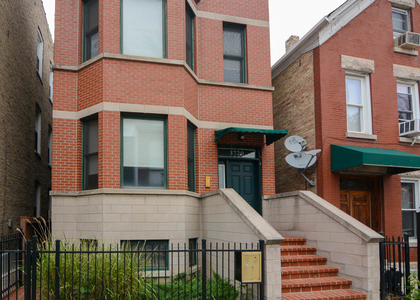 1720 W Augusta Avenue - Photo 1