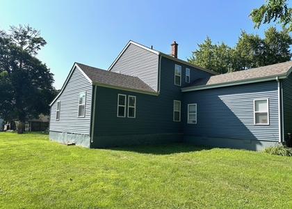 326 Railroad Street - Photo 1