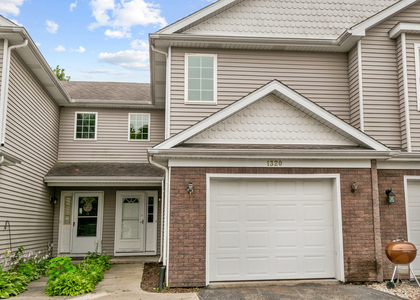 1320 E Arnold Street - Photo 1