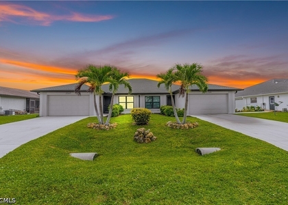 3507 Sw Santa Barbara Place - Photo 1