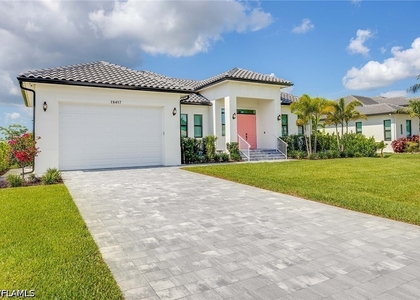 18457 Royal Hammock Boulevard - Photo 1