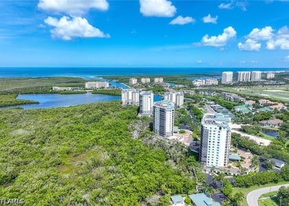 420 Cove Tower Drive - Photo 1