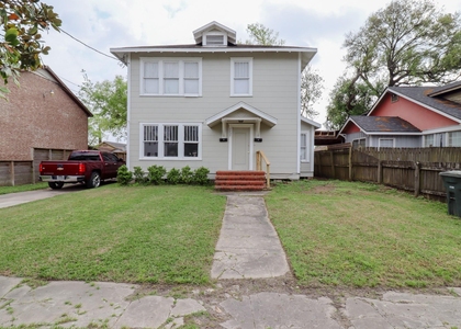 2237 North Unit 3 Street - Photo 1