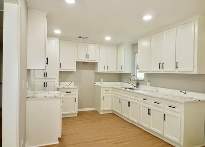 2722 Parker Road - Photo 1
