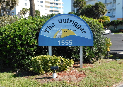 1555 N Highway A1a - Photo 1