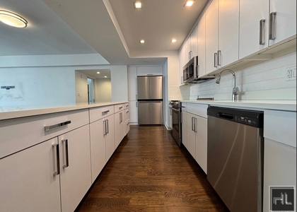 East 69 Street - Photo 1