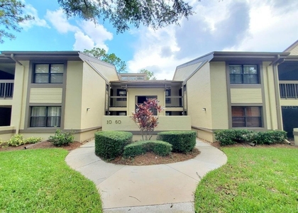 20 Woodlake Place - Photo 1