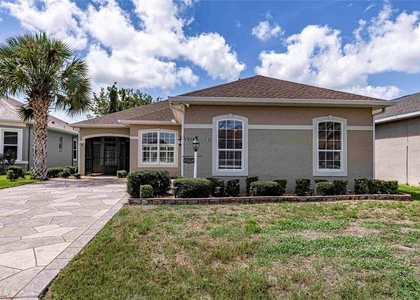 12104 Se 178th Street - Photo 1