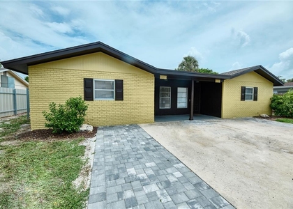 2308 60th Avenue W - Photo 1