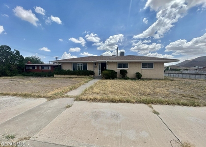 2900 Polk Avenue - Photo 1