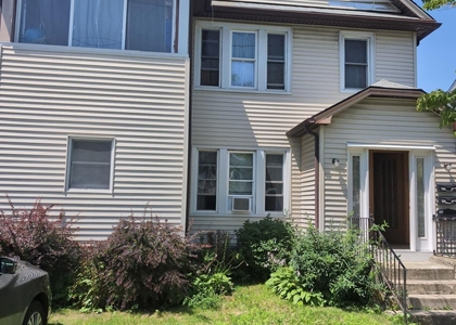 226-228 Seymour Avenue - Photo 1