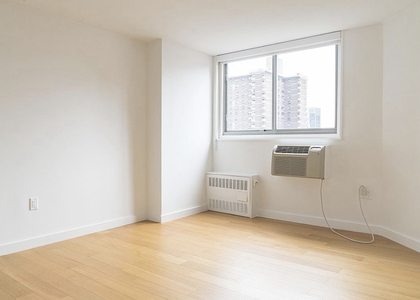 484 2nd Avenue - Photo 1