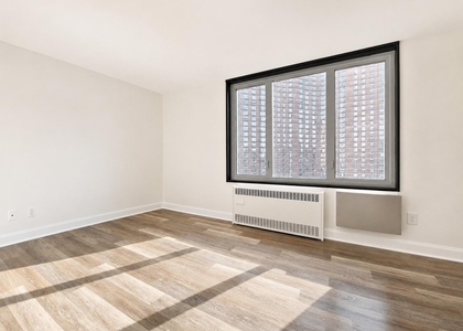 3333 Broadway - Photo 1