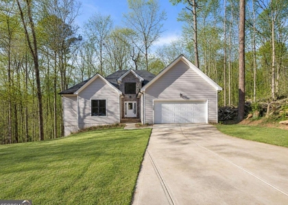 360 Ansley Drive - Photo 1