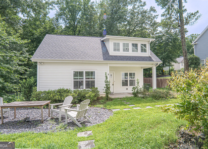 2400 Lowe Street Nw - Photo 1