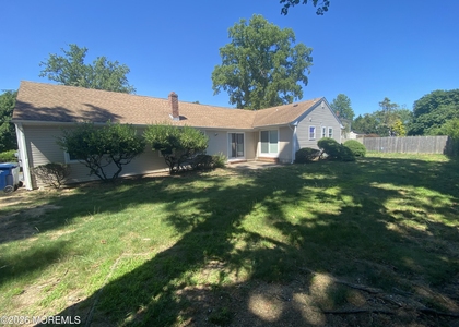 43 Dwight Drive - Photo 1