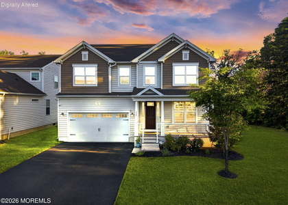 319 Tulip Court - Photo 1