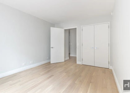 West 48 Street - Photo 1