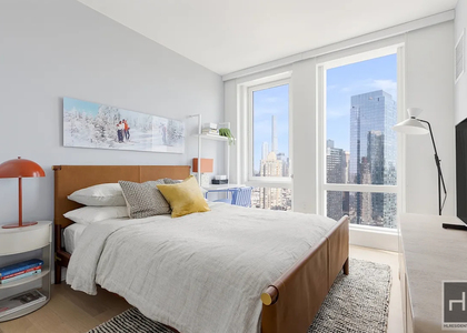 West 38th Street - Photo 1