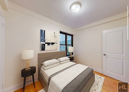 East 56 Street - Photo 1