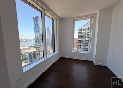 West 36th Street - Photo 1
