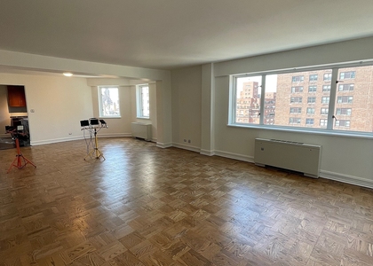 East 71st Street - Photo 1
