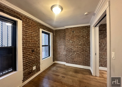 West 53 Street - Photo 1