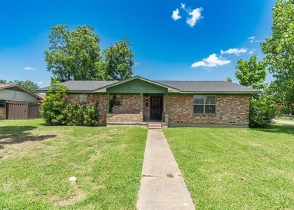 3500 Nashville Avenue - Photo 1