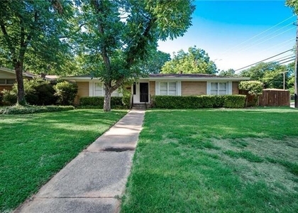 1601 Larkspur Drive - Photo 1